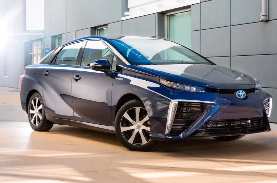 Toyota Mirai Price in Qatar 2026