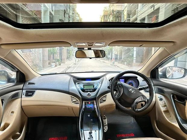 Used Hyundai Elantra 2012 Price in Qatar