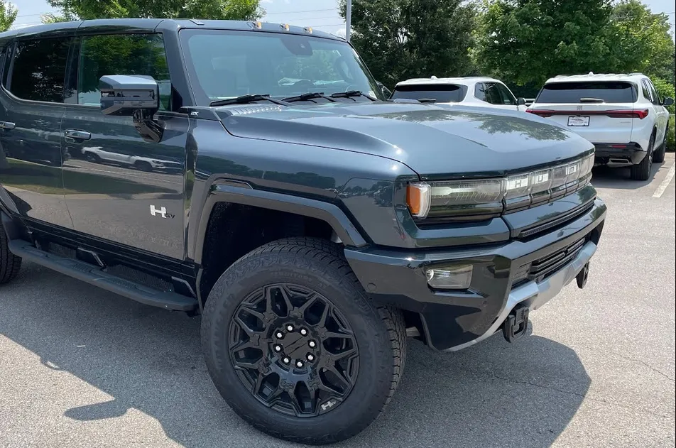 GMC Hummer EV SUV 2X e4WD Price in Qatar 2026